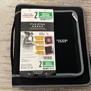 Five star 2” tablet & ereader zipper￼ binder